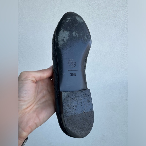 Chanel iconic Quilted Lambskin Ballet Flats - Picture 10 of 12
